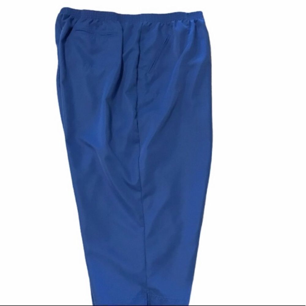 Southern Lady Size 26W Capris With Pockets